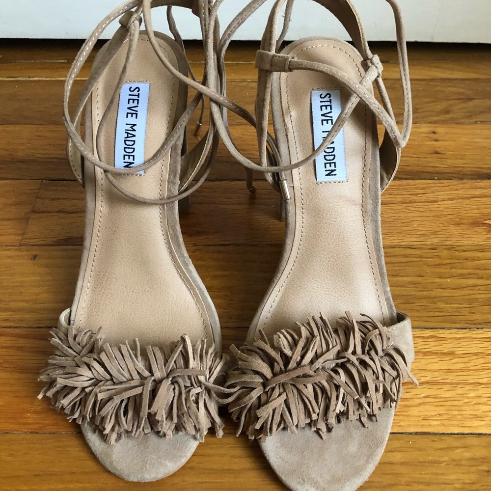Steve Madden Tassel Heels Size 7